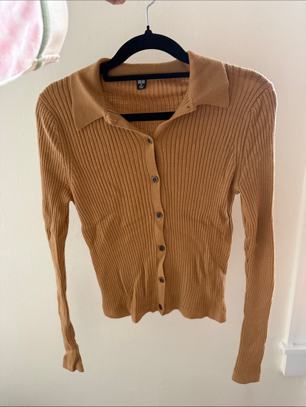 Uniqlo Camel Ribbed Button-Front Cardigan